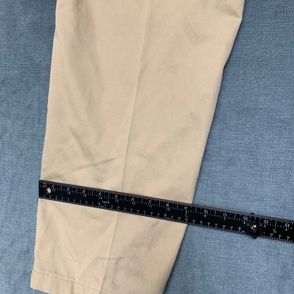 Haggar Chino Pants Mens 34x29 Khaki Relaxed Select No Iron Cotton Straight Leg